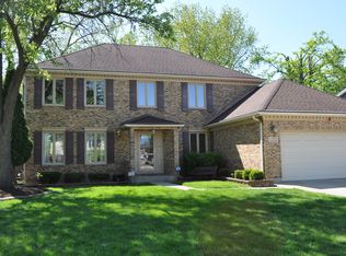 1272 N Scarlet Dr, Addison, IL 60101