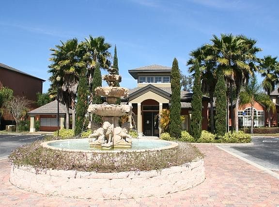2nd image of 5963 Westgate Dr APT 1423