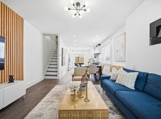 902 Woodbine Ave, Toronto, ON M4C 4B5