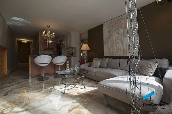 Rented by FirstService Realty (legacy) | media 21