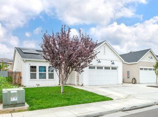 5823 E Pitt Ave, Fresno, CA 93727