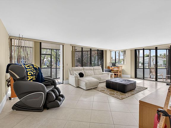 3rd image of 800 Jeffery Street #111