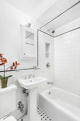 Sold by Compass | media 15