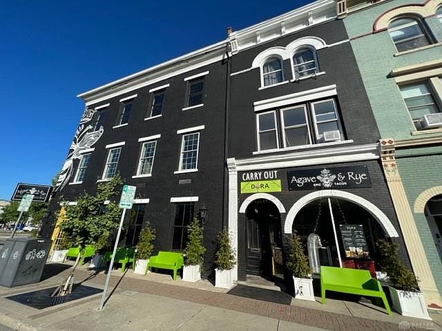 1st image of 6 N Market St