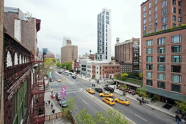 Rented by Town Residential | media 7