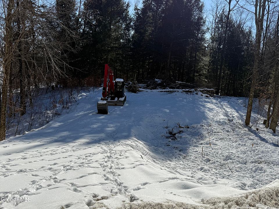 1st image of L10.11 North Street Road