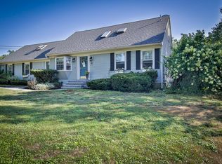 710 Salem St, North Andover, MA 01845