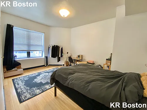 243 Harvard Ave #4 Photo 1