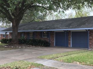6231 Shadow Crest St, Houston, TX 77074