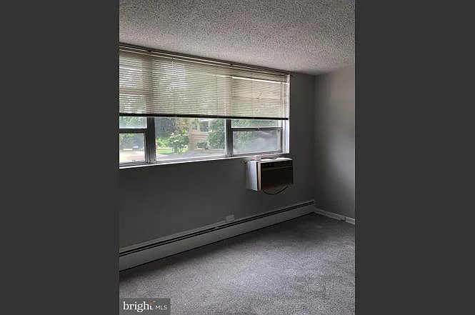 1030 E Lancaster Ave #103 — Photo 4