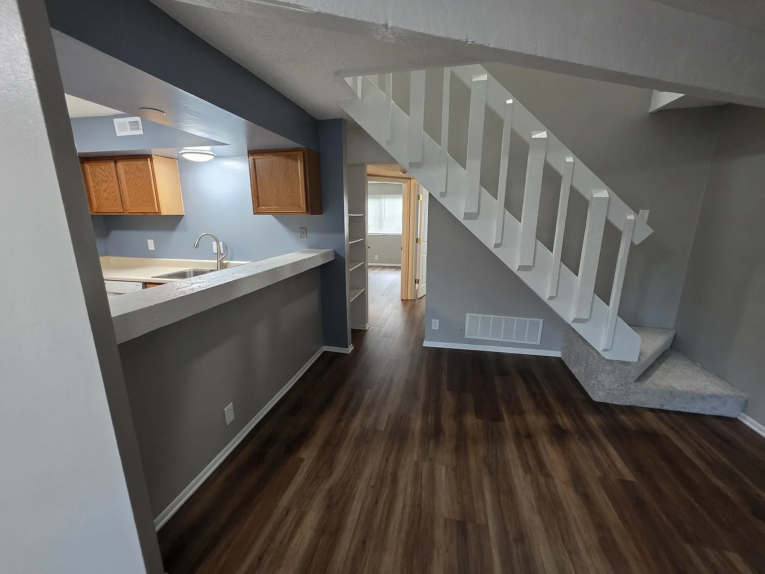 3320 W 8th St — Photo 1