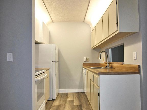 4th image of 6328 Chasewood Dr #1
