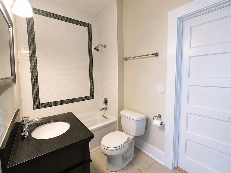 2115 Wallace St — Photo 11