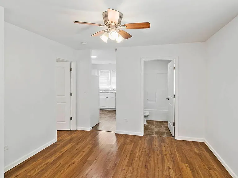 2203 Ottawa Ave — Photo 7