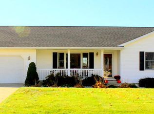 3290 Northmor Dr E, Adrian, MI