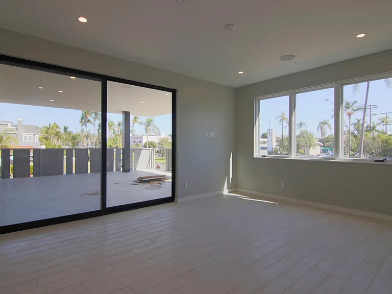 1014 5th St #2A — Photo 17