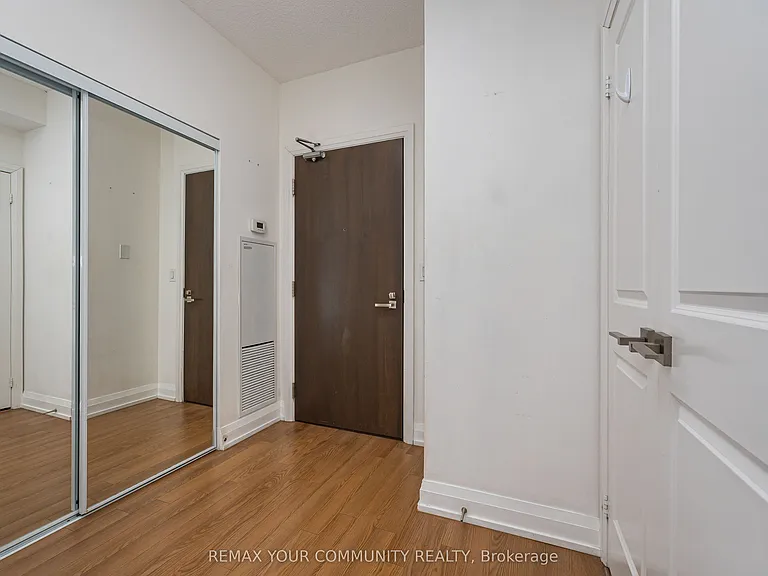 7171 Yonge St S #2601 — Photo 5