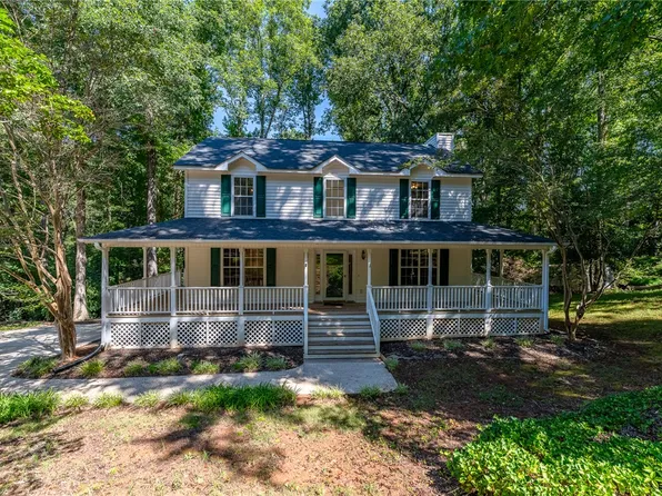 104 Woody Ln, Easley, SC 29640