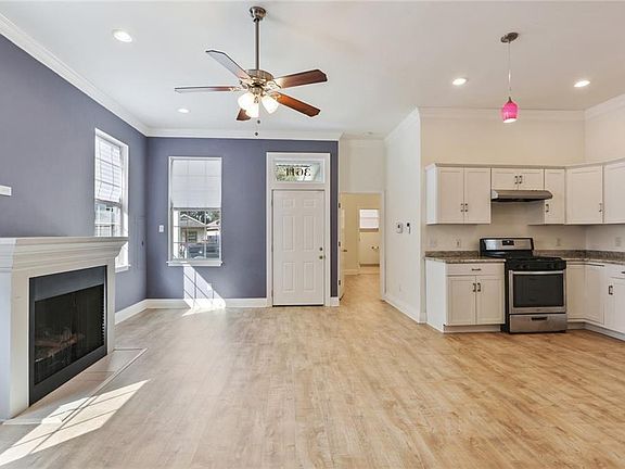 5th image of 3611 Clematis St