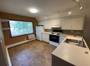32 Clarendon St #3, Malden, MA 02148