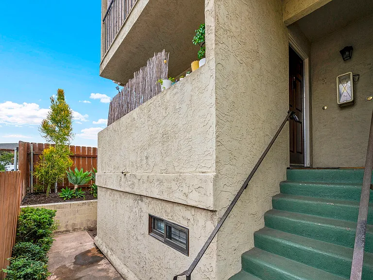 4523 College Way #H — Photo 31