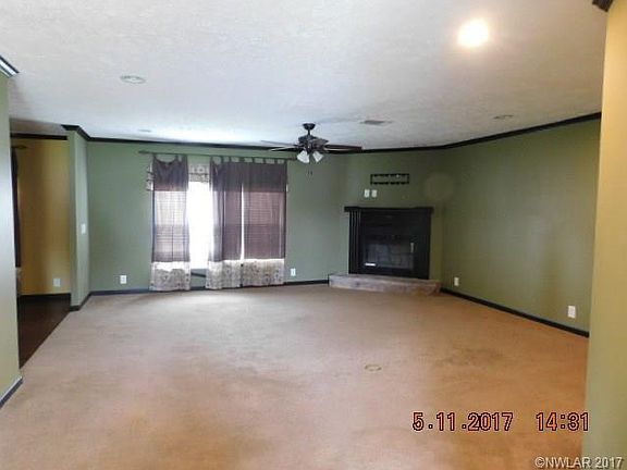 2nd image of 195 Black Oak Dr