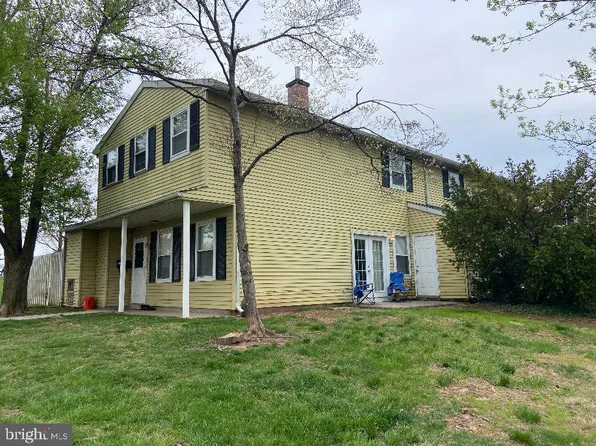145 Reliance Pl, Telford, PA 18969