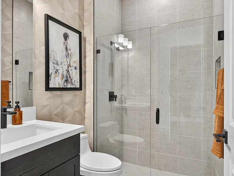 10109 Driftwood Way — Photo 18