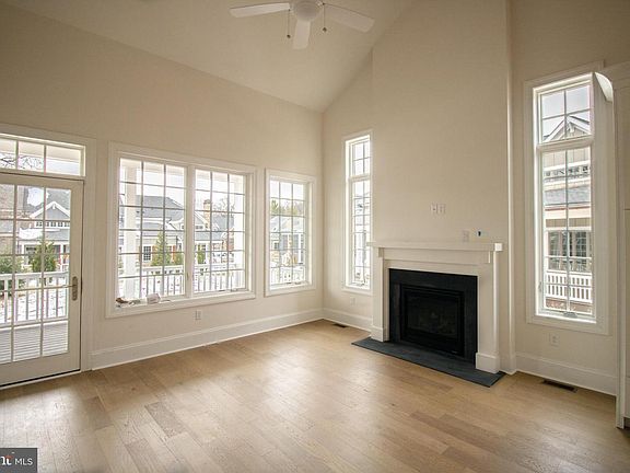 5th image of 1106 Invermere Rd