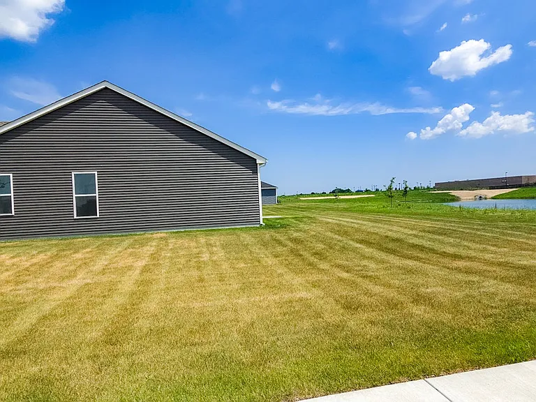 3655 Chadwick St — Photo 15