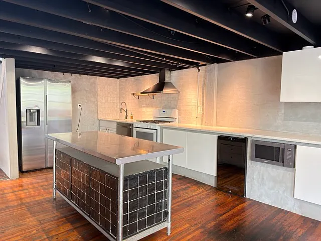 100 Freeman St #F102 — Photo 15