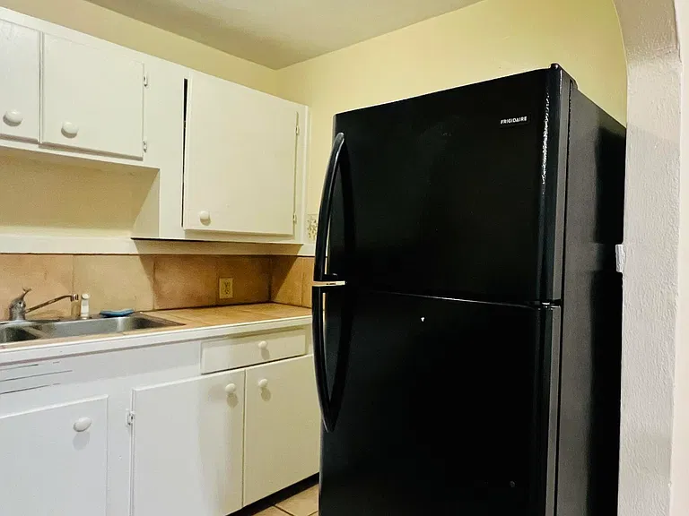 708 Shearer Ave #2 — Photo 6