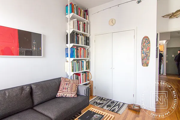 Rented by Nolita Group | media 11