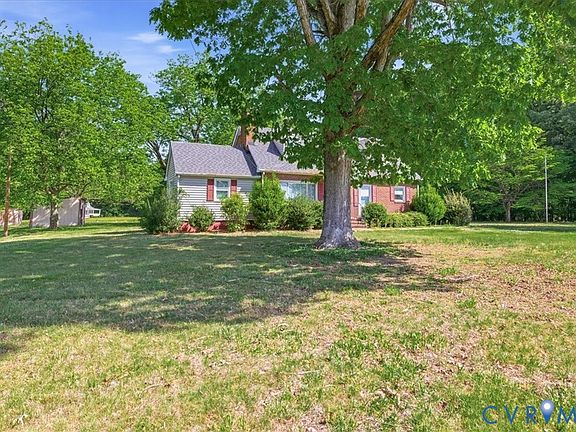 4th image of 8100 Sandy Ridge Rd