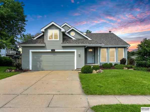 17054 Orchard Ave, Omaha, NE 68135
