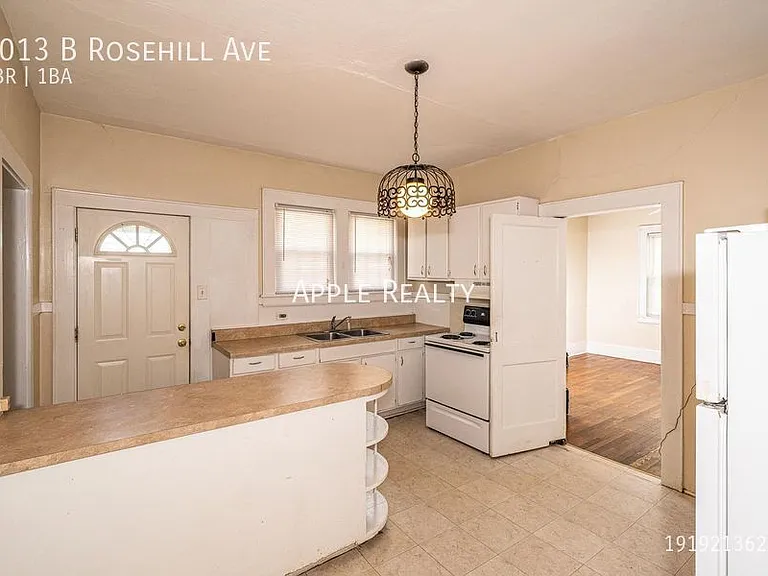 1013B Rosehill Ave — Photo 3