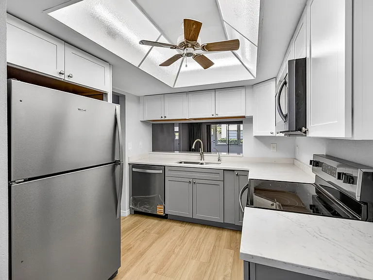 10-web-or-mls-5197 Silent Loop (23)_06052026