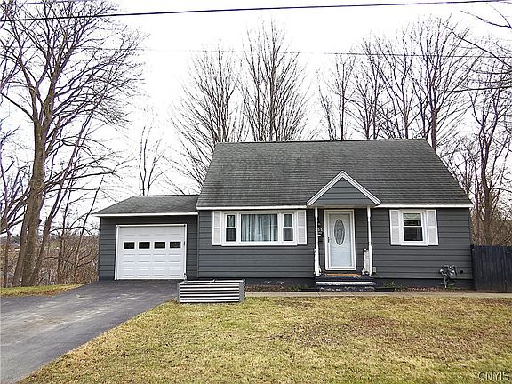 5th image of 255 S 3rd Ave