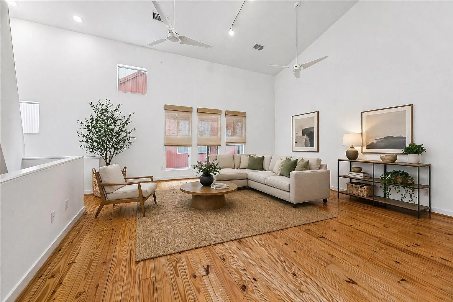 2 bed, 2.0 bath, 1887 sqft, $2,500 — Photo 4