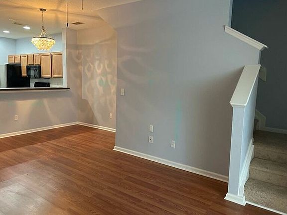 5th image of 6108 Bartram Village Dr