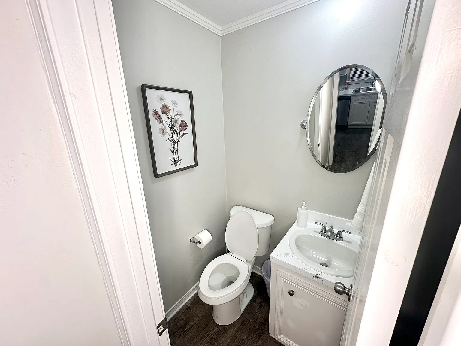 3 bed, 1.5 bath, 1236 sqft, $4,200 — Photo 4