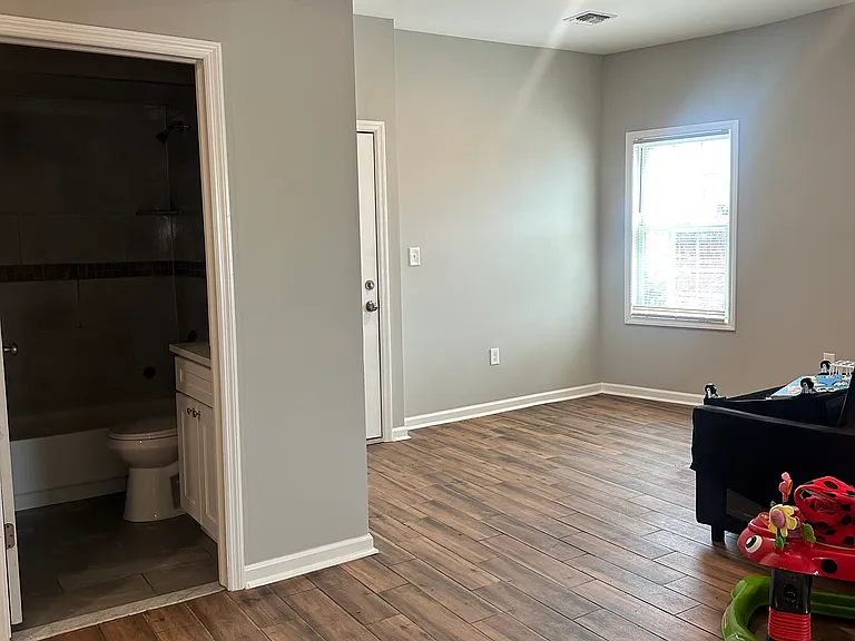 601 Magnolia Ave #5 — Photo 8