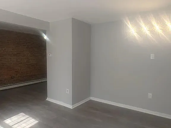 79 Lander St #BASEMENT — Photo 9