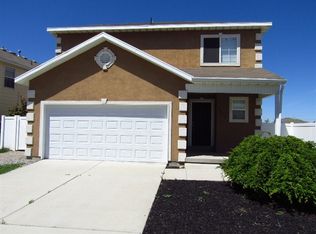 1462 S Wallace Dr, Springville, UT 84663