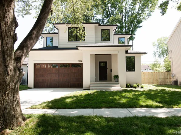 2324 Dallas Ave, Royal Oak, MI 48067