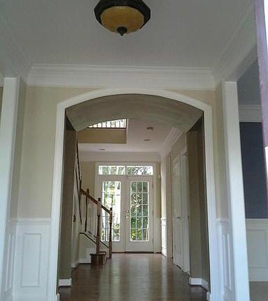 3rd image of 10220 Broadsword Dr