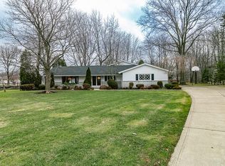 477 Woodbine Cir, Mayfield, OH 44143