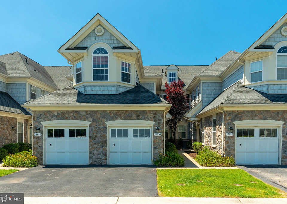 1st image of 13914 Greendale Dr