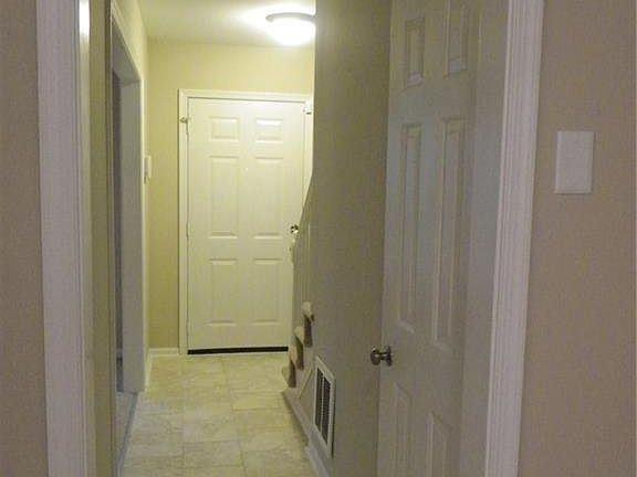 4th image of 9512 Shamrock Dr