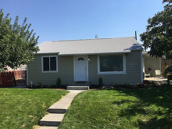 2nd image of 130 E St SE
